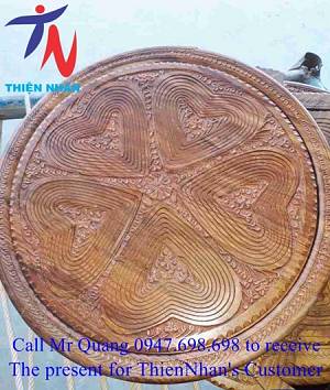 lang-dung-hoa-trai-cay-mut-keo-bang-go-5-khay-trai-tim-qua-tang-tri-an-khach-hang