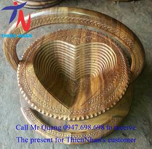 lang-dung-hoa-trai-cay-mut-keo-bang-go-1-khay-hinh-trai-tim-qua-tang-tri-an-khach-hang